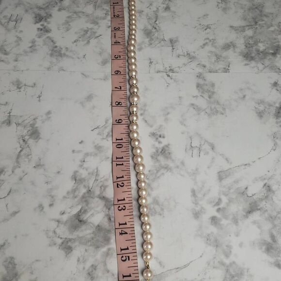 Pearls with Studded Diamonds Necklace - Picture 15 of 15